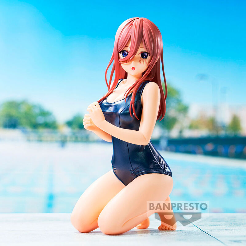 The Quintessential Quintuplets Movie Celestial Vivi School Style Miku Nakano Figura 12cm