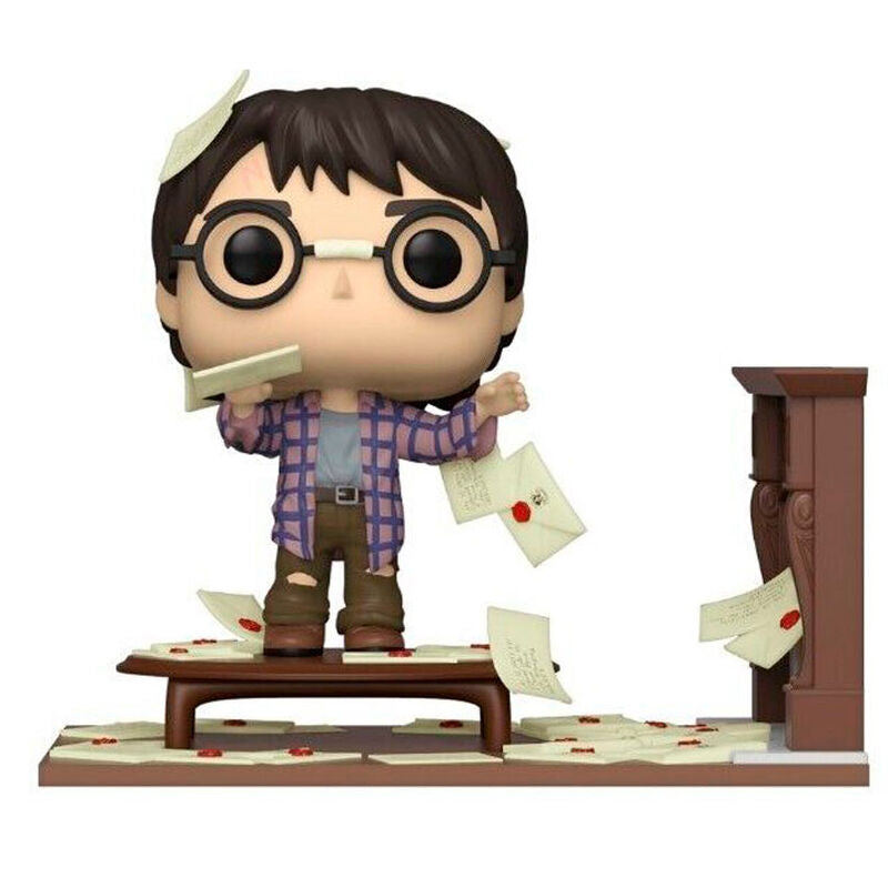 Funko POP!Deluxe Harry Potter Anniversary Harry Potter with Hogwarts Letters Exclusive