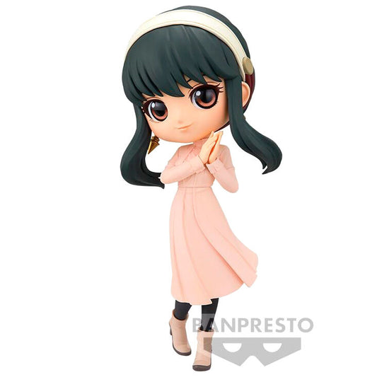 Spy X Family Going Out Yor Forger Figura 14cm